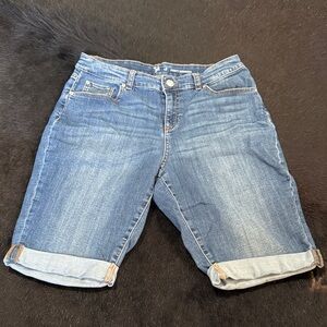 Style & co curvy Bermuda shorts